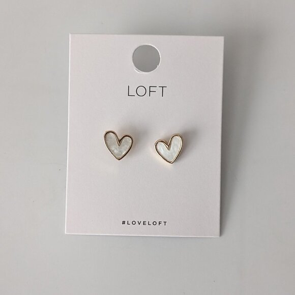 Loft Mother of Pearl Heart Stud Earrings - Picture 2 of 3